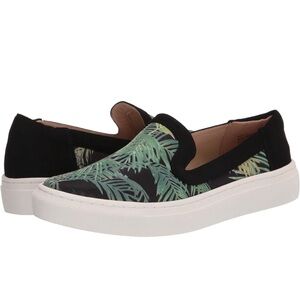 Tropical Print Black Sbicca Sneakers